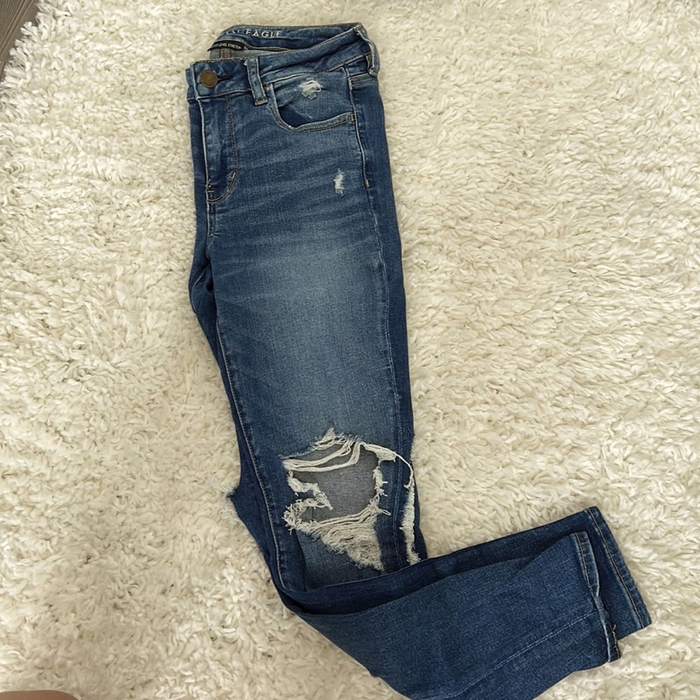 American Eagle destroyed Jeggings